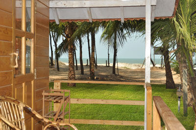 beach cottage in Morjim