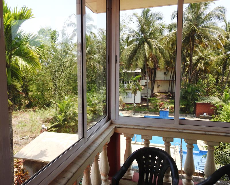 holiday homes in morjim