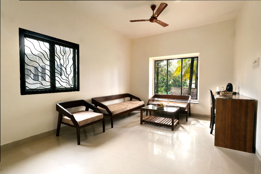 holiday homes in morjim